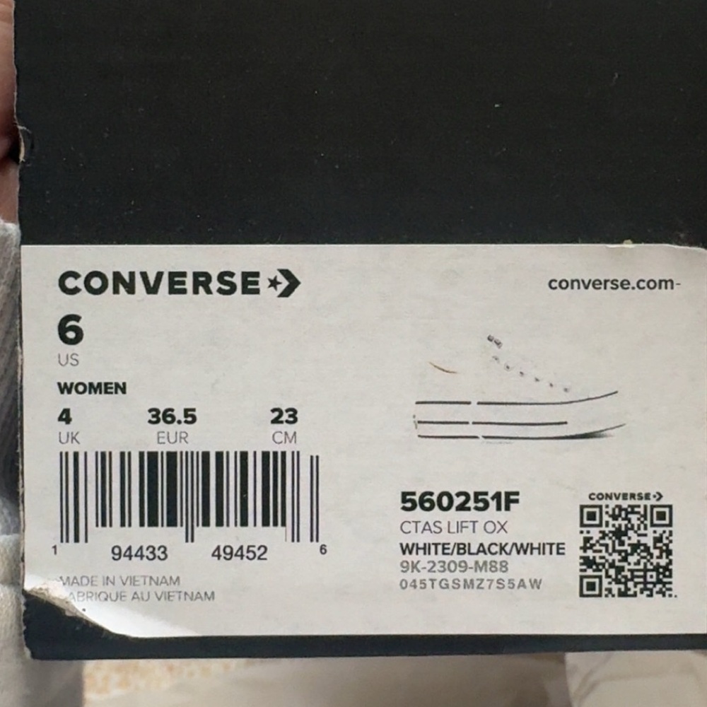 Converse Womens Converse Chuck Taylor All Star Lift Low-Top Sneaker - White - Picture 4 of 4